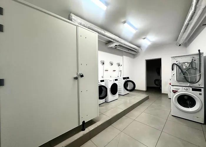 Przyjazni 16 26 - Self Check-in 20h - Lift Breslavia